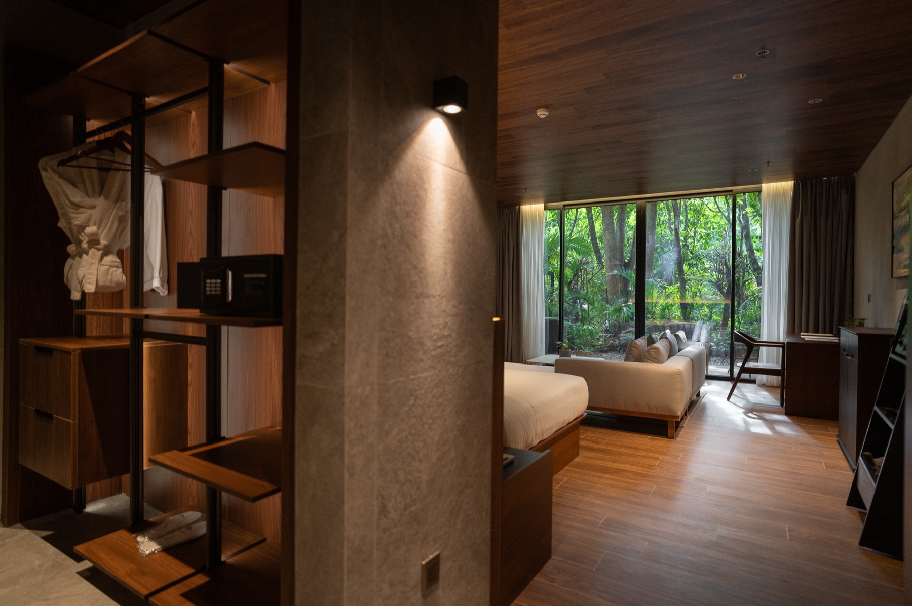 Garden Room interior